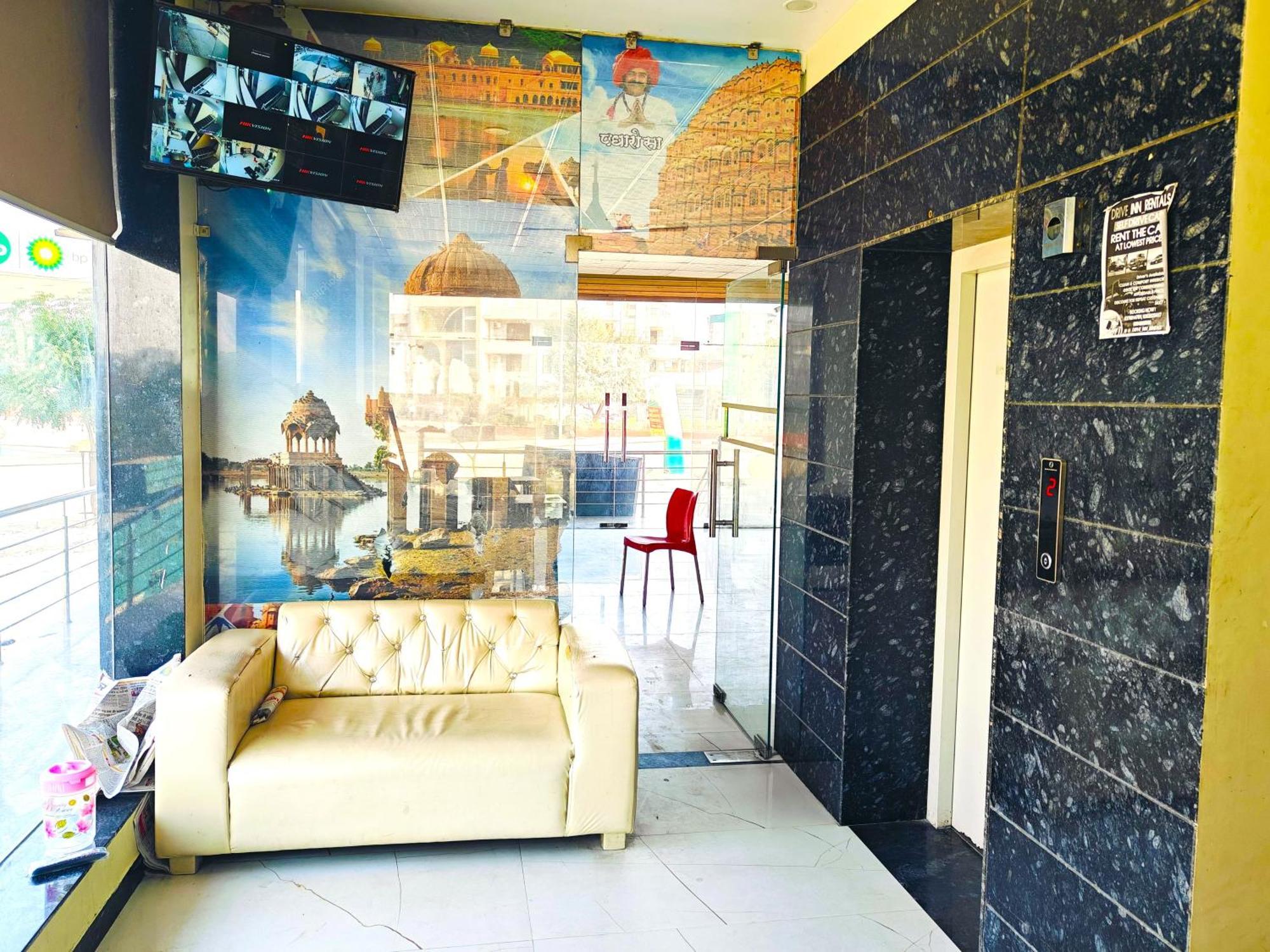 Hotel Hari Inn Divisione di Divisione di Jaipur Esterno foto