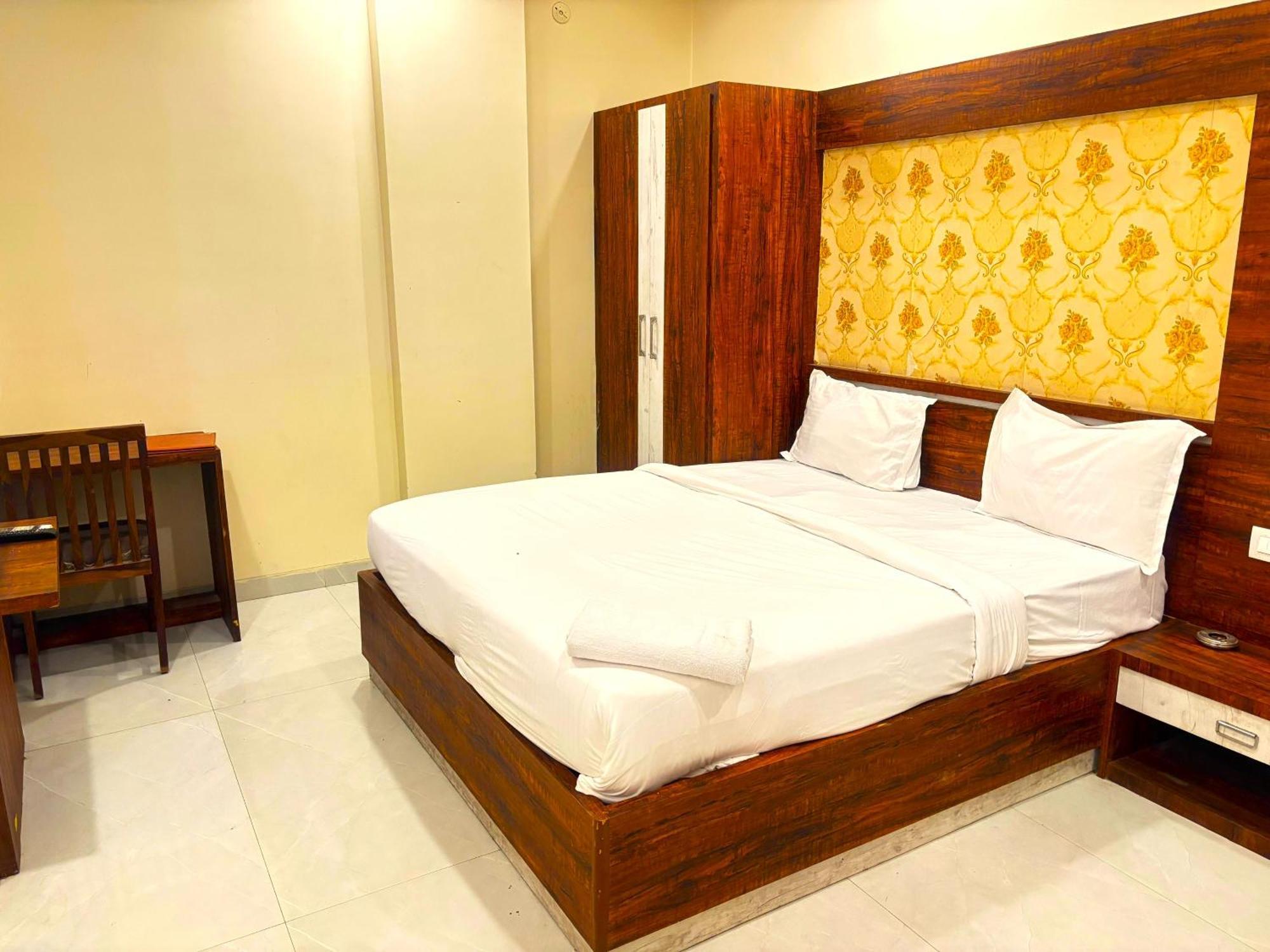 Hotel Hari Inn Divisione di Divisione di Jaipur Esterno foto