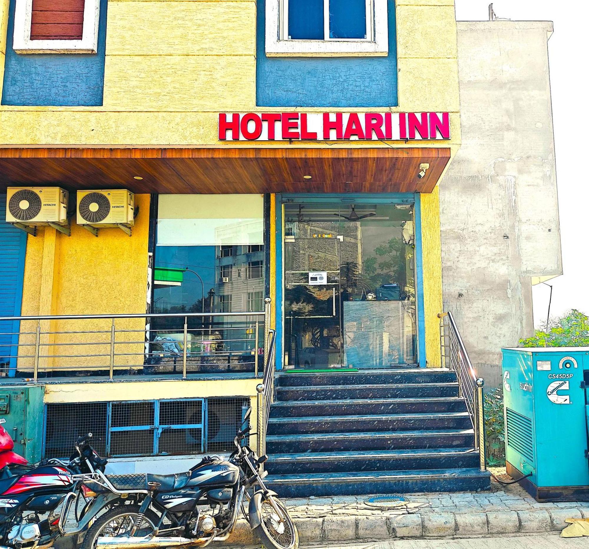 Hotel Hari Inn Divisione di Divisione di Jaipur Esterno foto