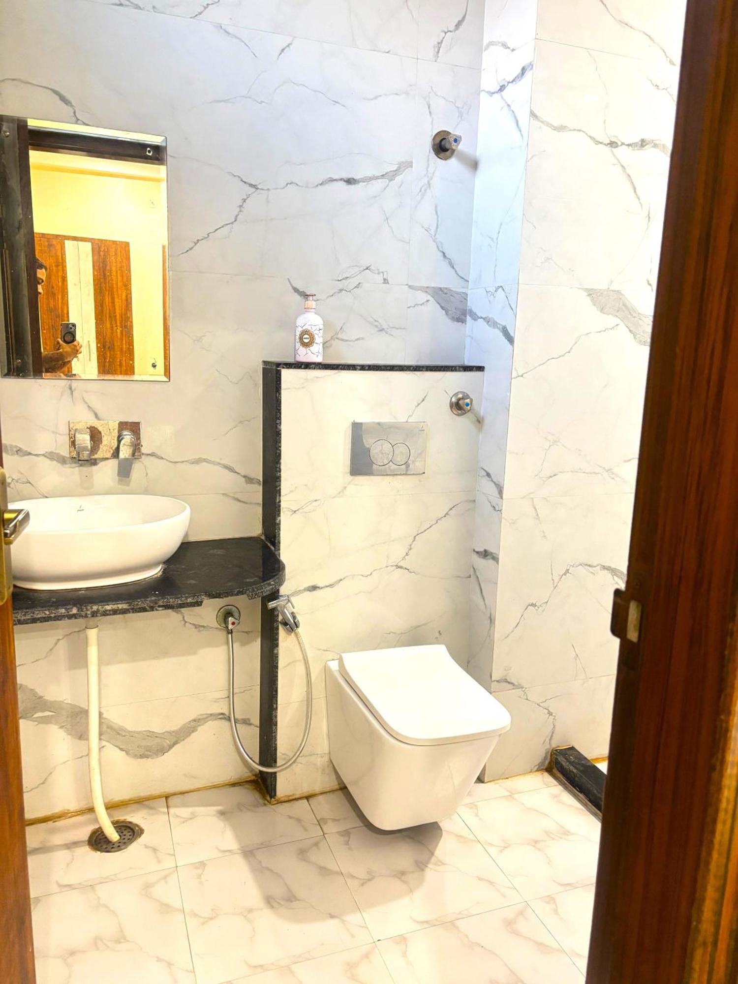 Hotel Hari Inn Divisione di Divisione di Jaipur Esterno foto