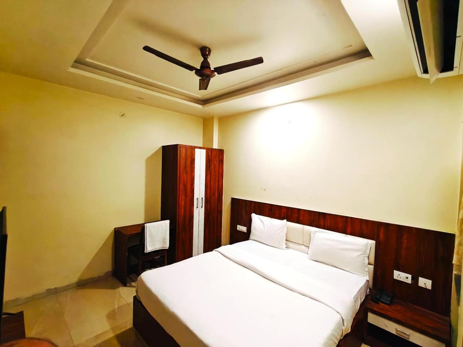 Hotel Hari Inn Divisione di Divisione di Jaipur Esterno foto