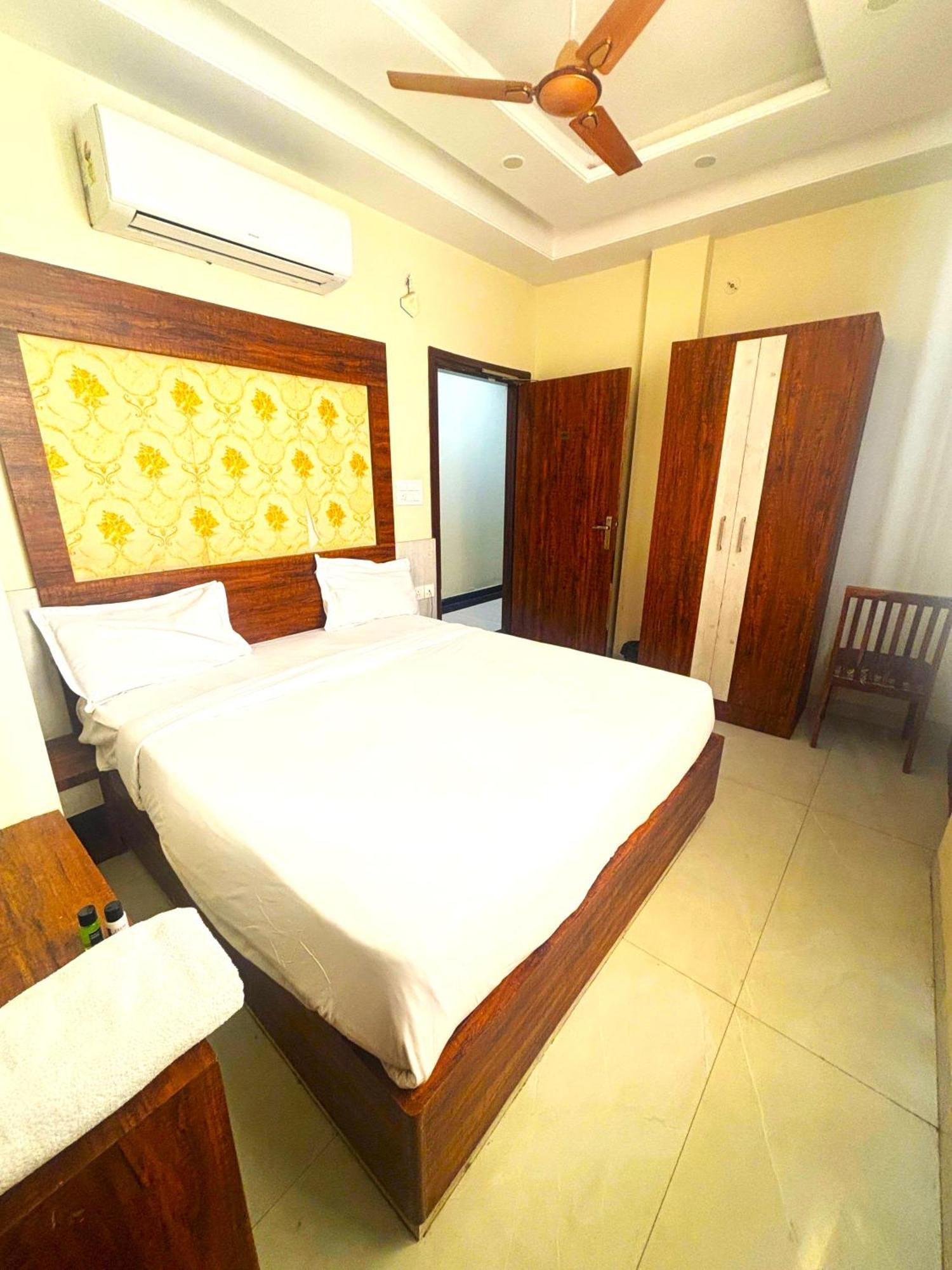 Hotel Hari Inn Divisione di Divisione di Jaipur Esterno foto